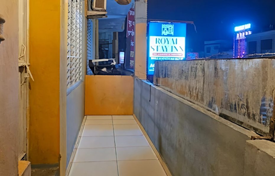 Royal Stay Inn